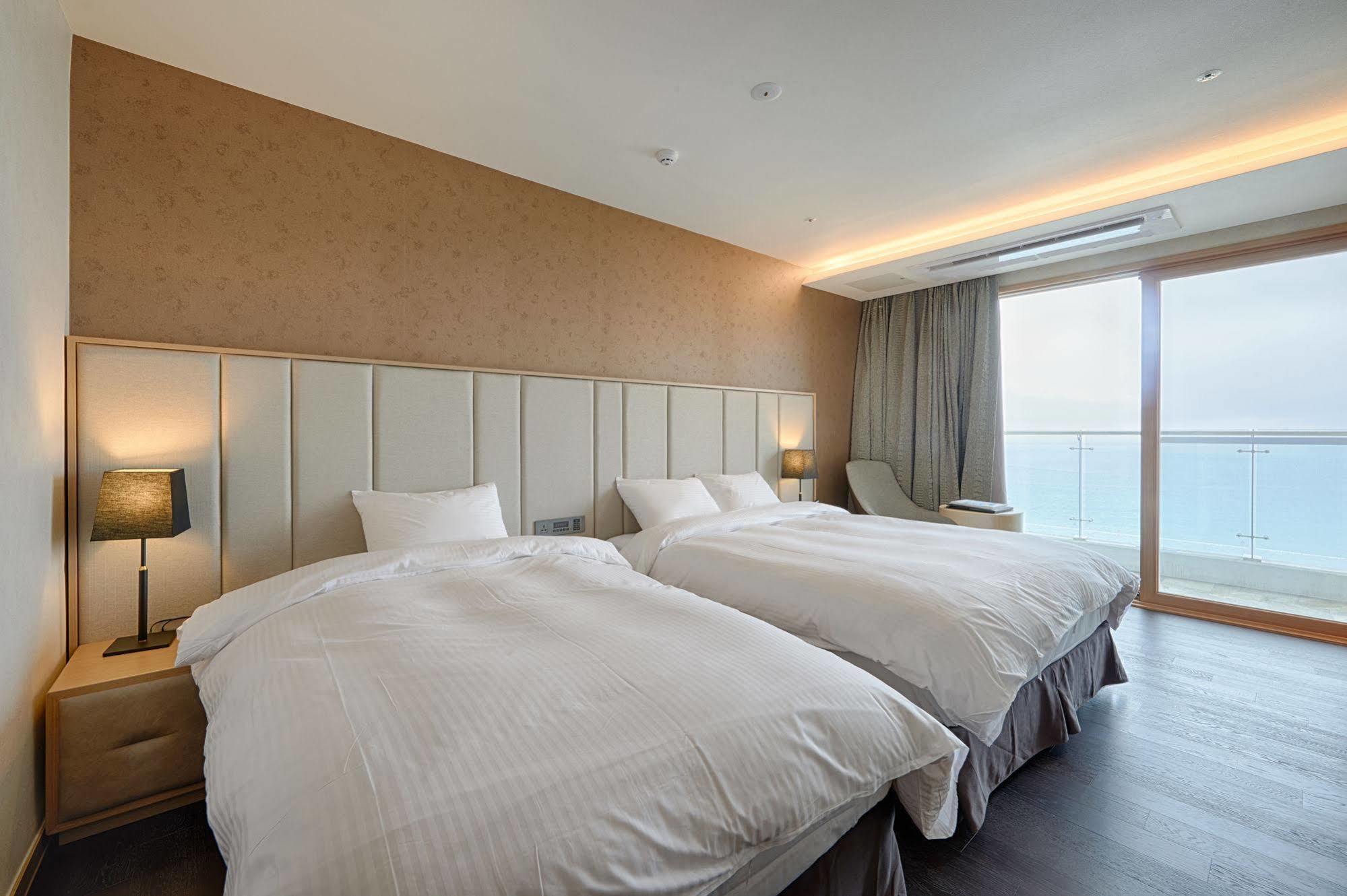 Sol Beach Samcheok Exterior foto
